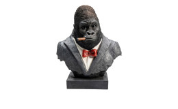 Deko-Gorilla Smoking Gorilla 47,5 cm in einem Anzug auf einem Podest