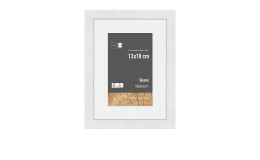 Holz-Bilderrahmen Skava 13 x 18 cm in weiß.