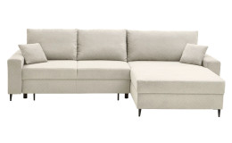 Wohnlandschaft self Justus aus Stoff in der Farbe Creme mit zwei Zierkissen.