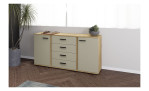 Sideboard Kane in der Frontfarbe Kaschmir mit einem Korpus in Dekor Artisan Eiche, in einem Raum stehend