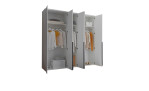 Kleiderschrank mit 4 Holztüren und einer Spiegeltür, seitliche Ansicht, geöffnet