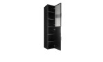 Hängeschrank Dark mit einer schwarzen Front aus Holzwerkstoff ung Glas und einem schwarzen Korpus. Geöffnete Ansicht