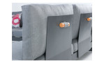 Lounge-Set Accra mit Tischplatten aus Akazienholz, Gestell in Anthrazit aus Aluminium und dunkelgrauen Polsterauflagen, Detail Rücken